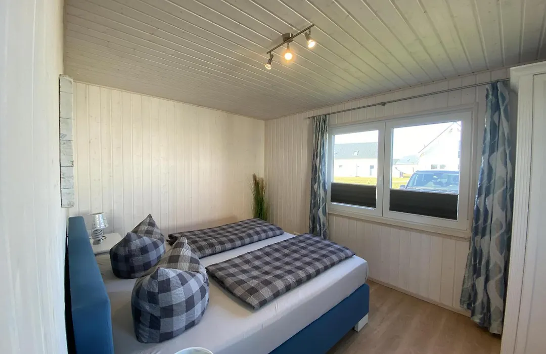 Ferienhaus Skipper Hus by Seeblick Ferien ORO, Kamin,Sauna-1